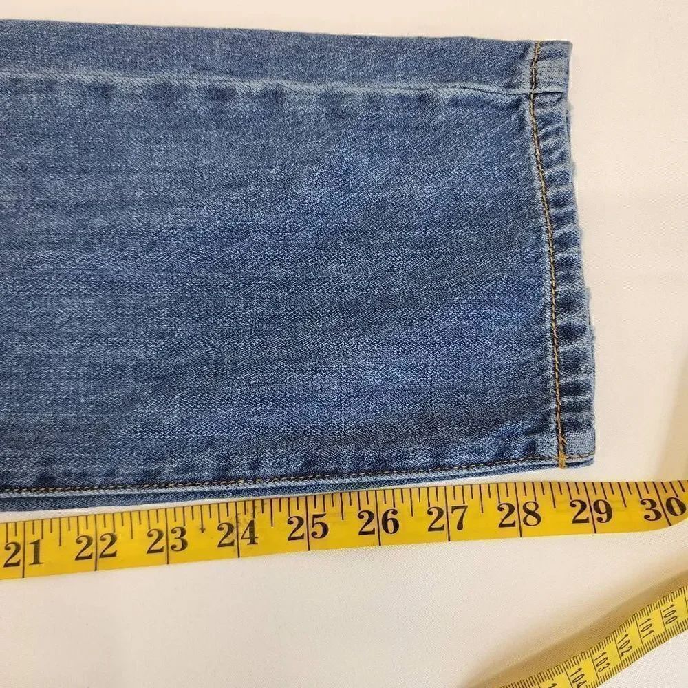 Kancan Mid-Rise Boyfriend Relaxed Distressed Denim Jeans Size 11 - Picture 8 of 11